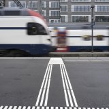 L'un des deux hommes qui fuyaient devant un contrôle d'identité en gare de Winterthour-Grüze a été happé mortellement par un train. Il s'agit d'un Tunisien de 23 ans (photo symbolique).